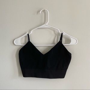 Aritzia Wilfred Bra Top Tank Top Crop